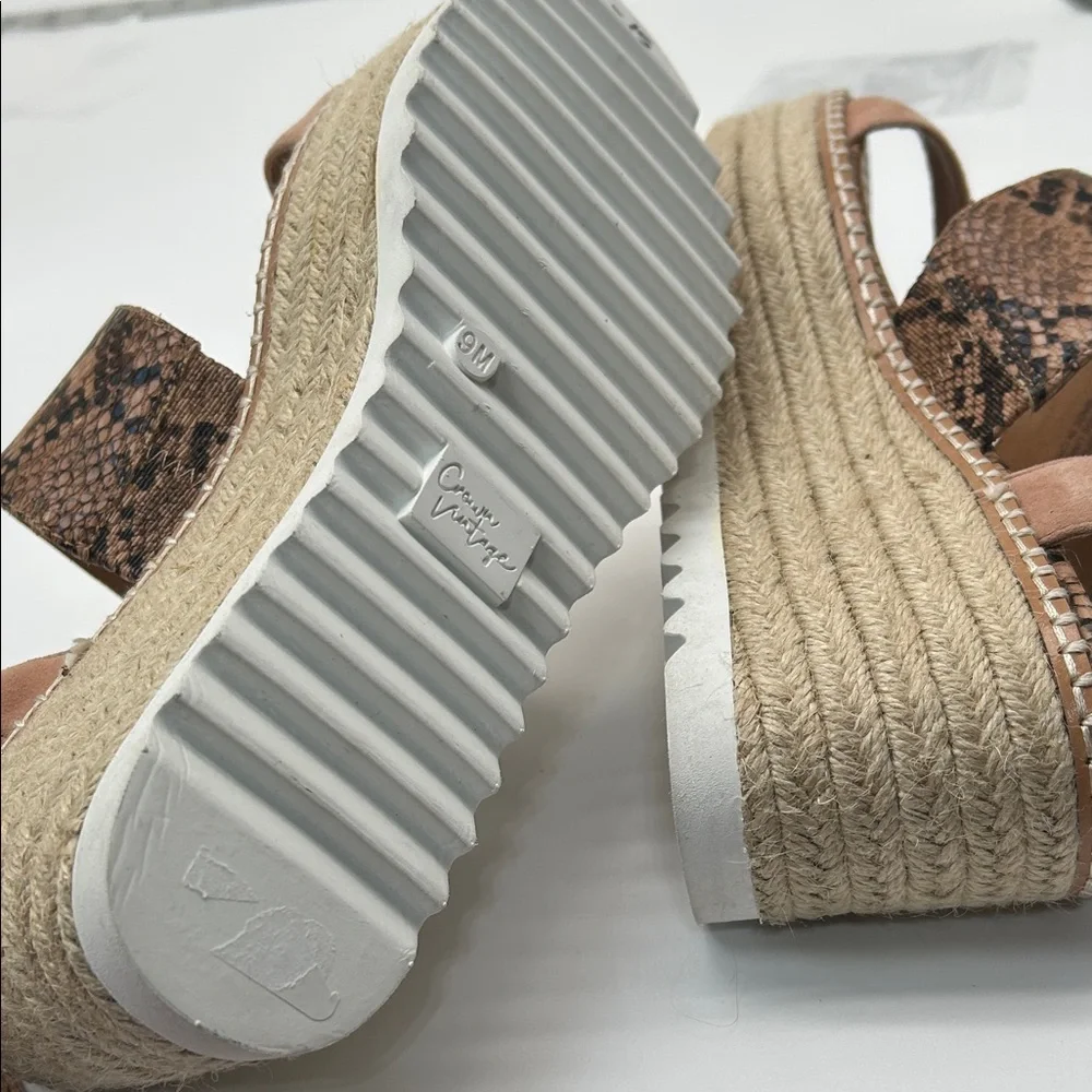Crown Vintage Tan and Brown Snake Print Sandals